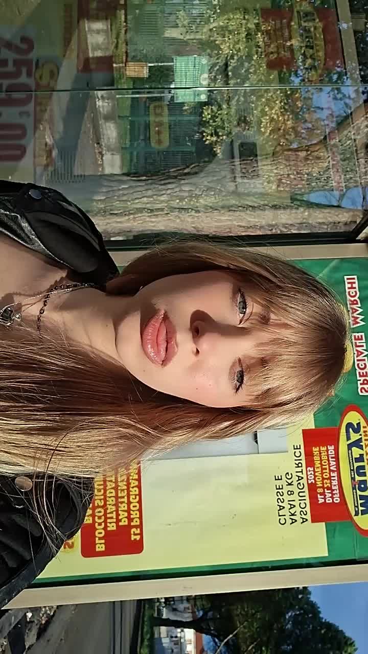 @mya ferri