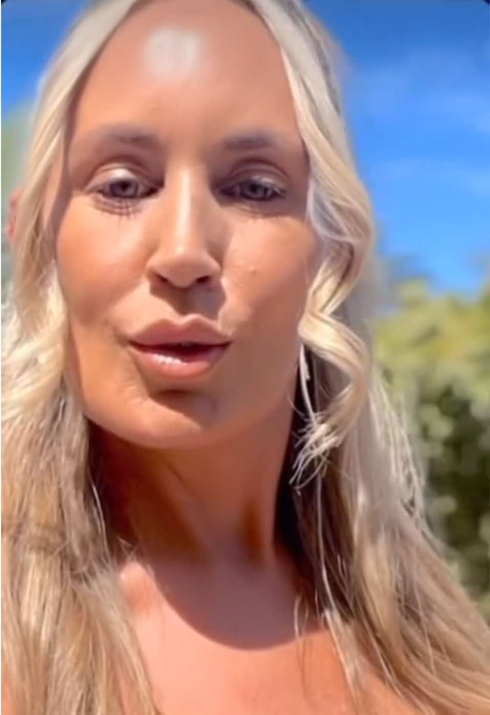 @MissKerryDouglas