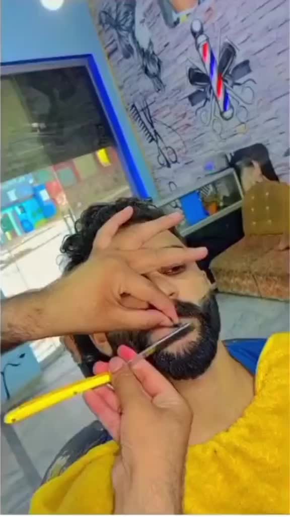 @W D Saloon💈
