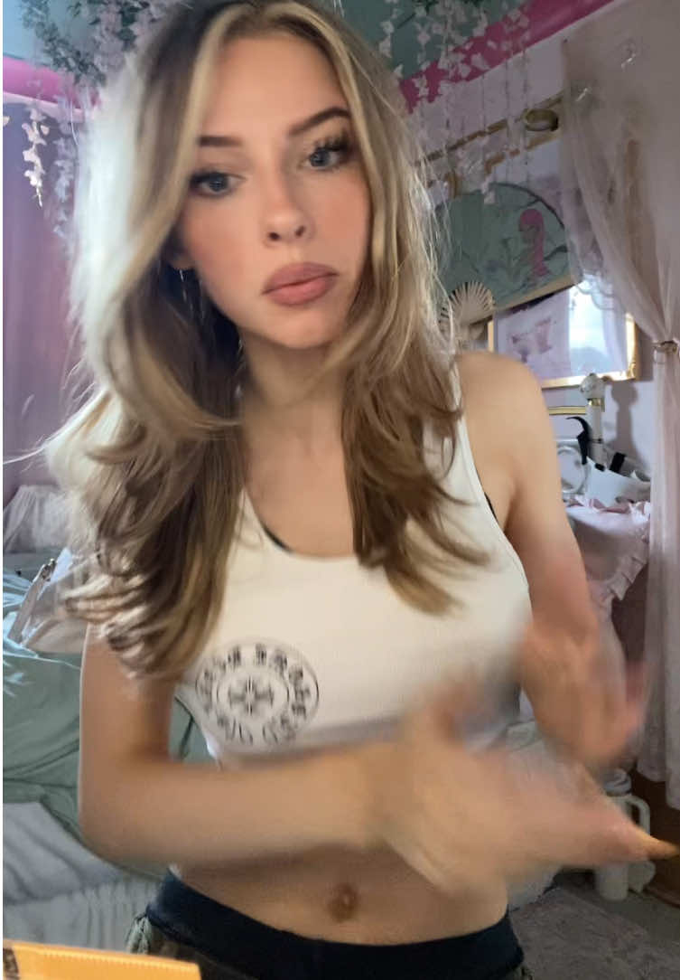 @๐น๐๐๐๐ ๐๐๐๐๐๐๐ฆข