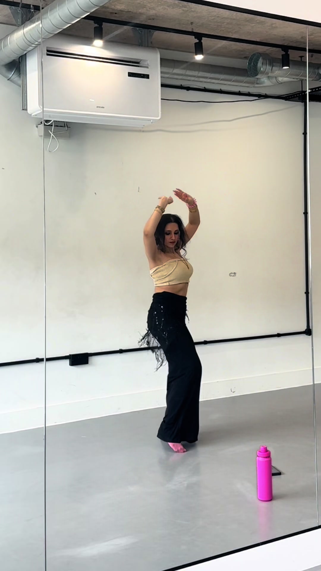 @spice ⚜️ belly dancer