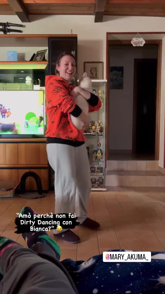 @Romina