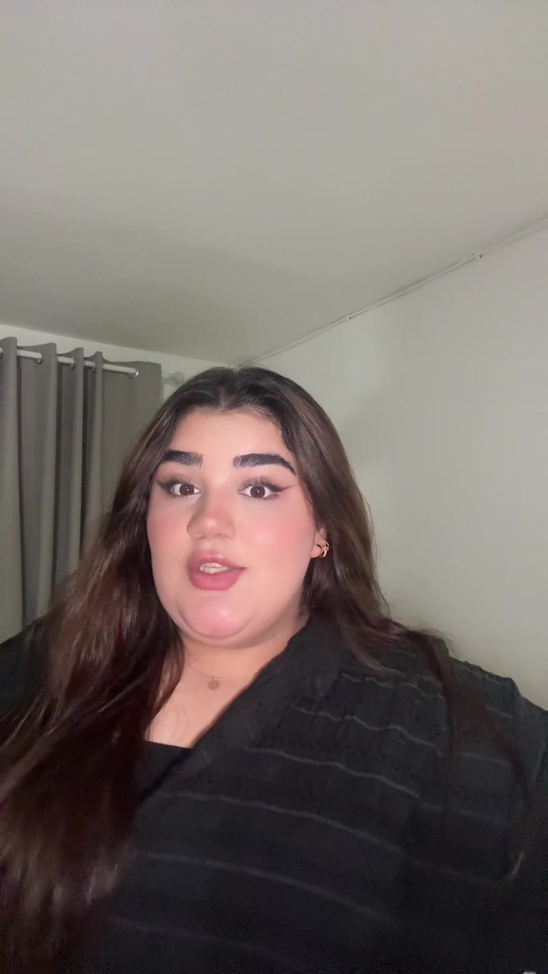 @آیناز خانوم🫠