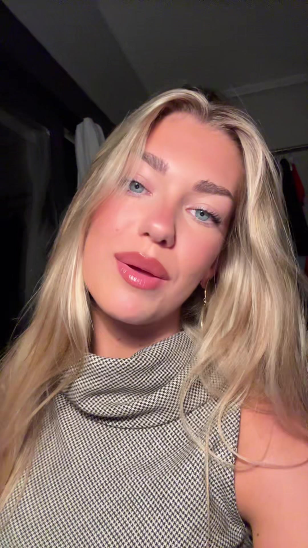 @victoria lópez