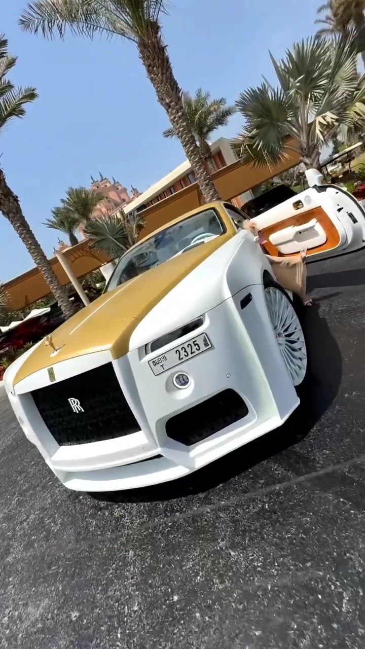 @𝕼𝖚𝖊𝖊𝖓 𝖔𝖋 𝕯𝖚𝖇𝖆𝖎🇦🇪