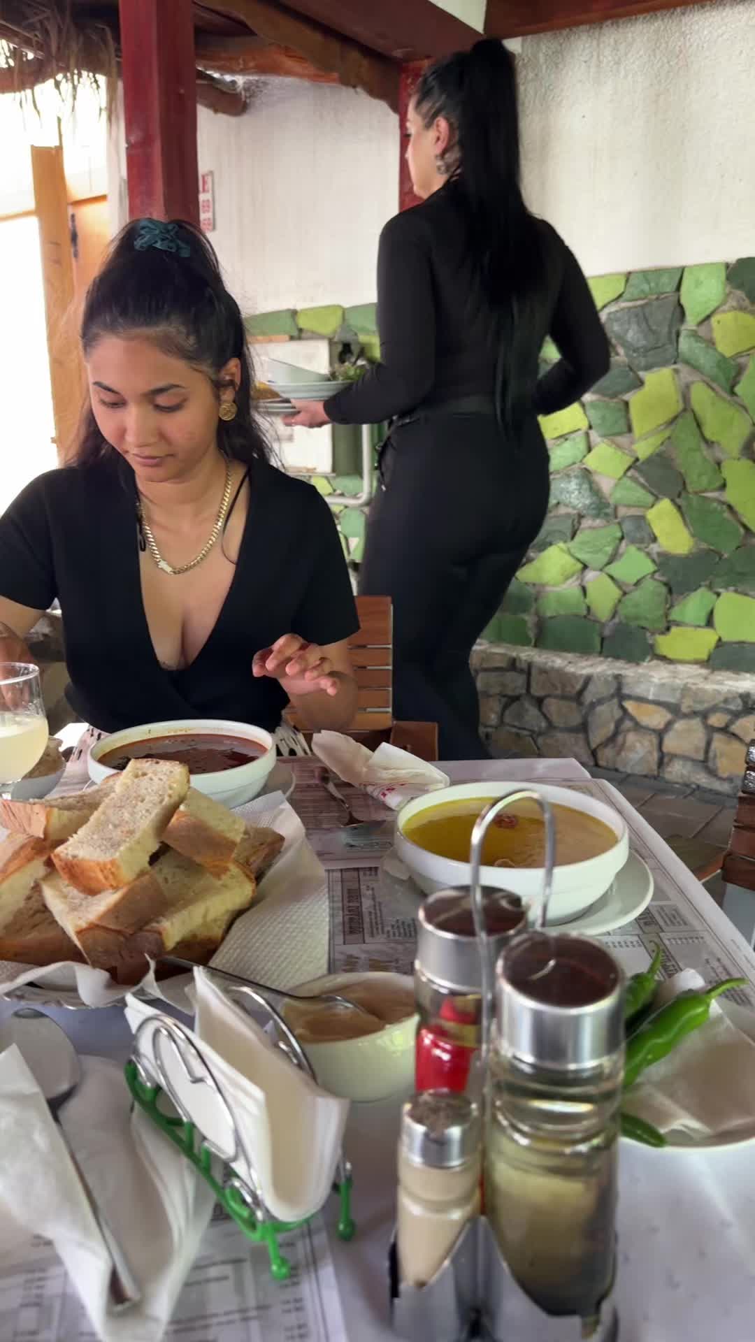 @Ana Gabriela