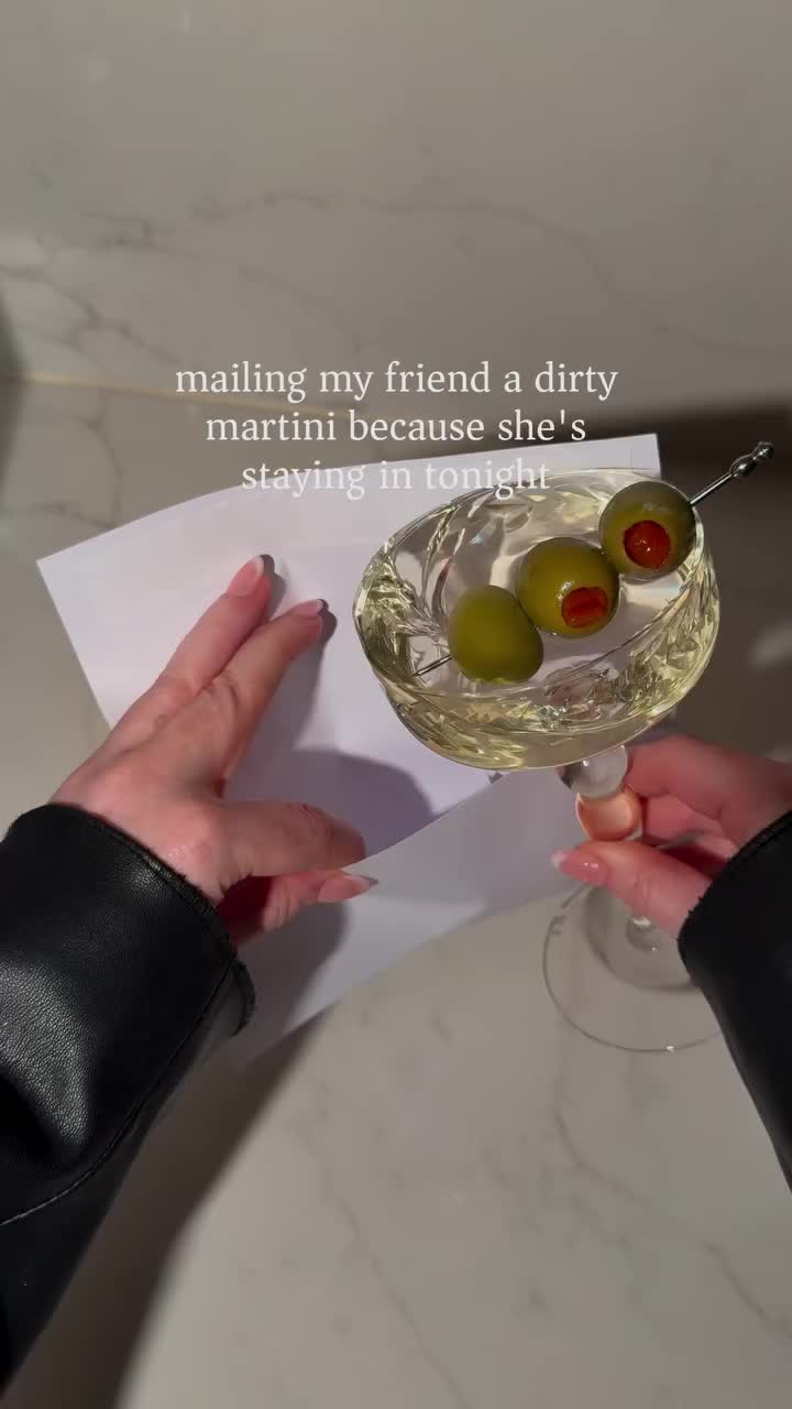 @_f_e_m_a_l_e_
