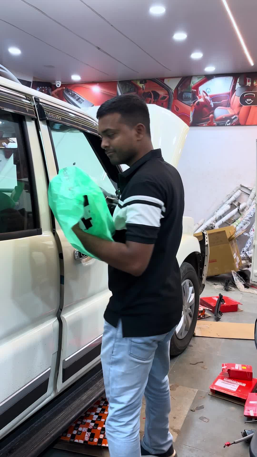 @Ankit Malakar Vlogs