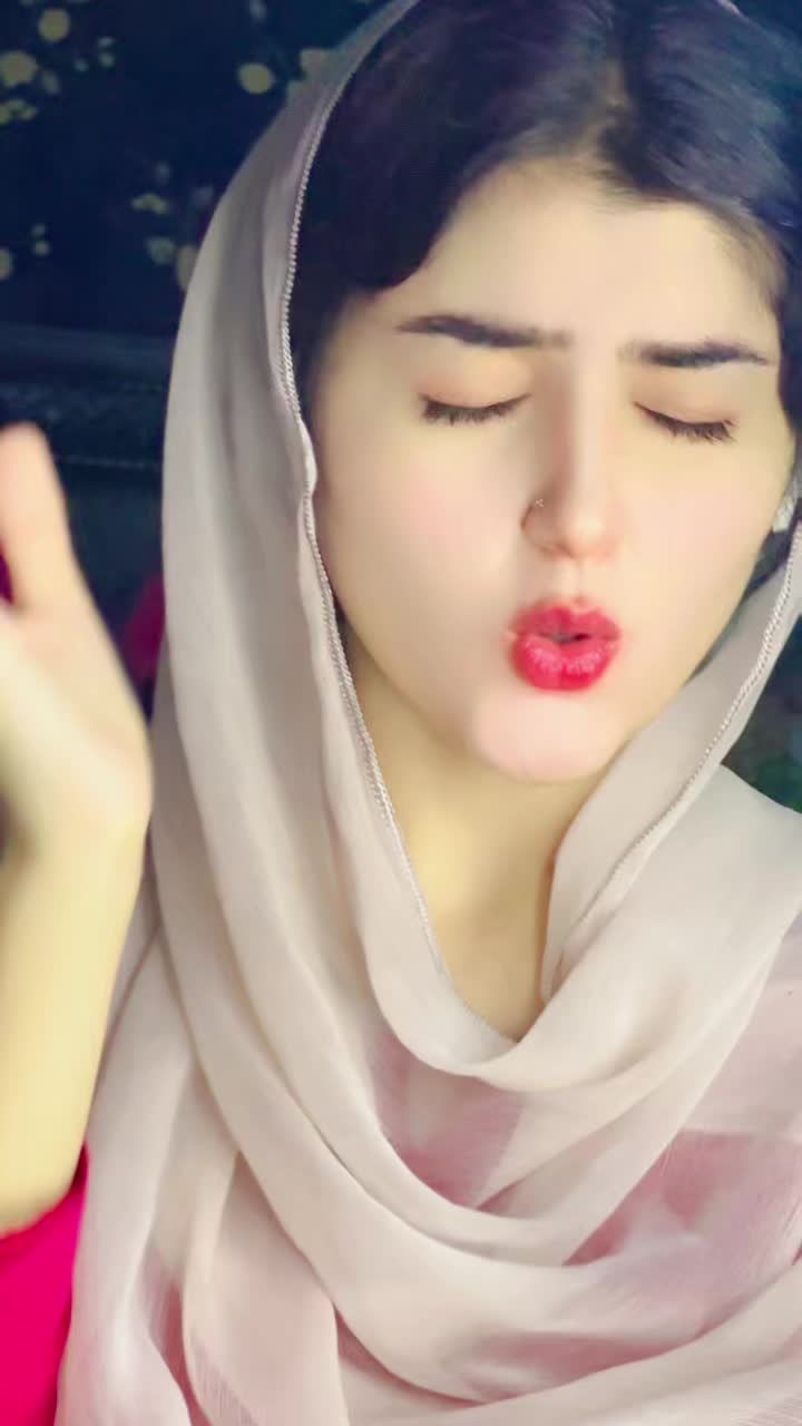 @𝓩𝓸𝔂𝓪🧚🏻&zwj;♀️