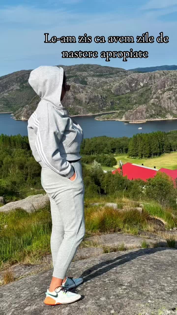 @Elena_Cipriana03