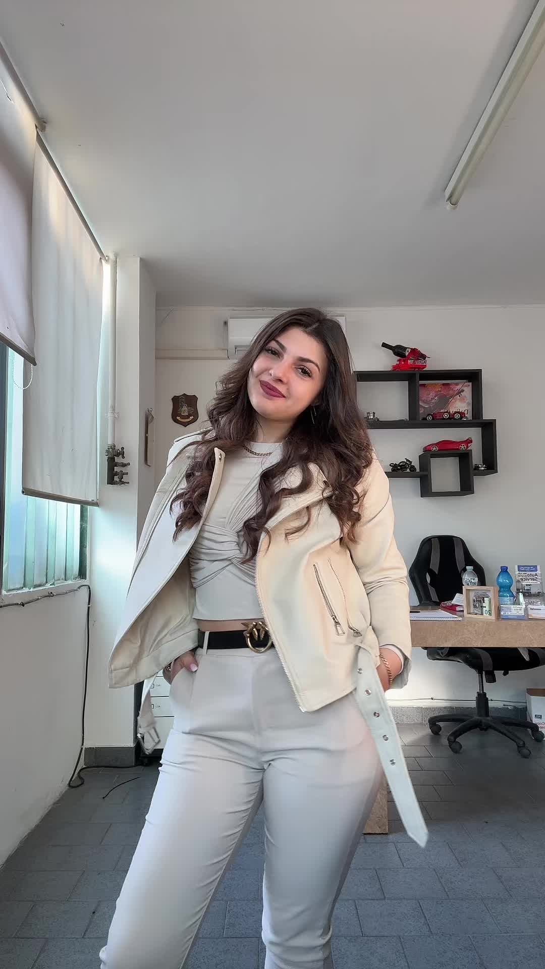 @Daniela Scarabnuta
