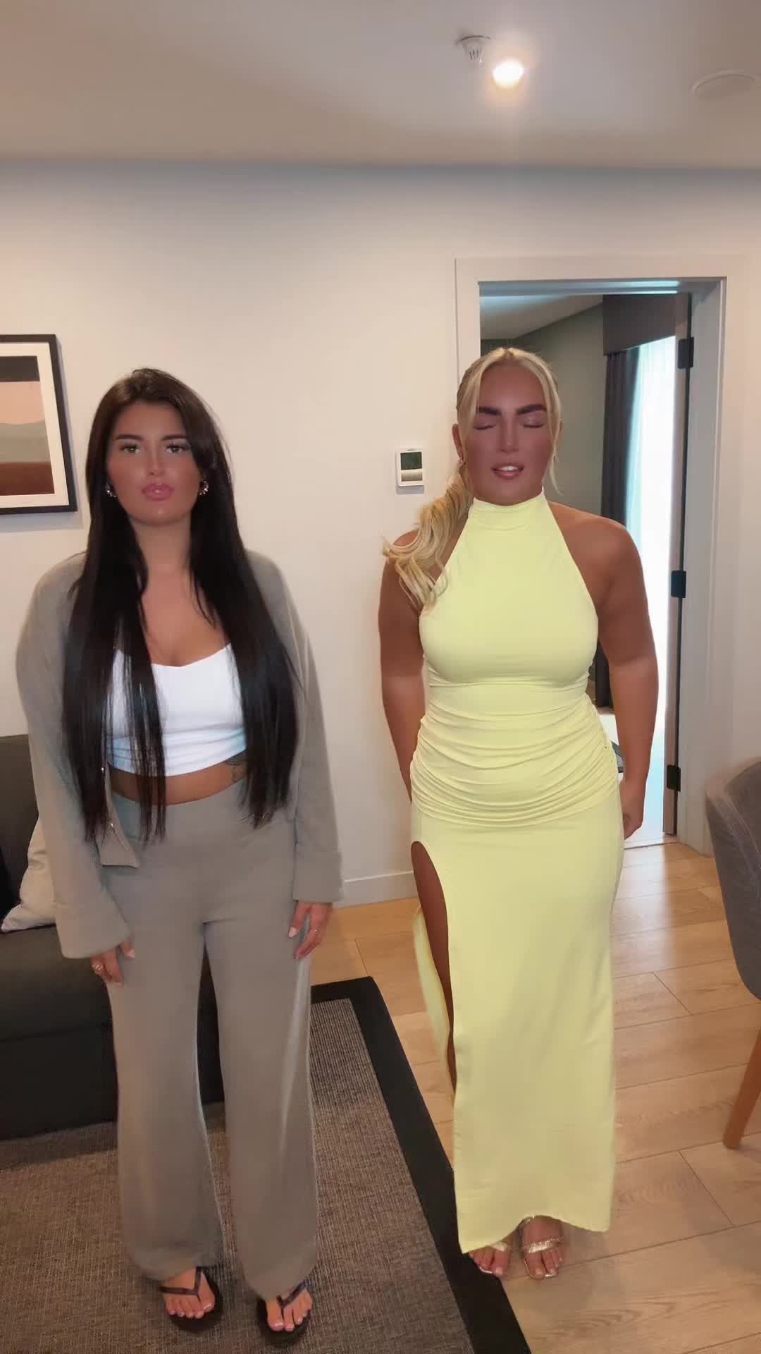 @Rhi🤍🌶️