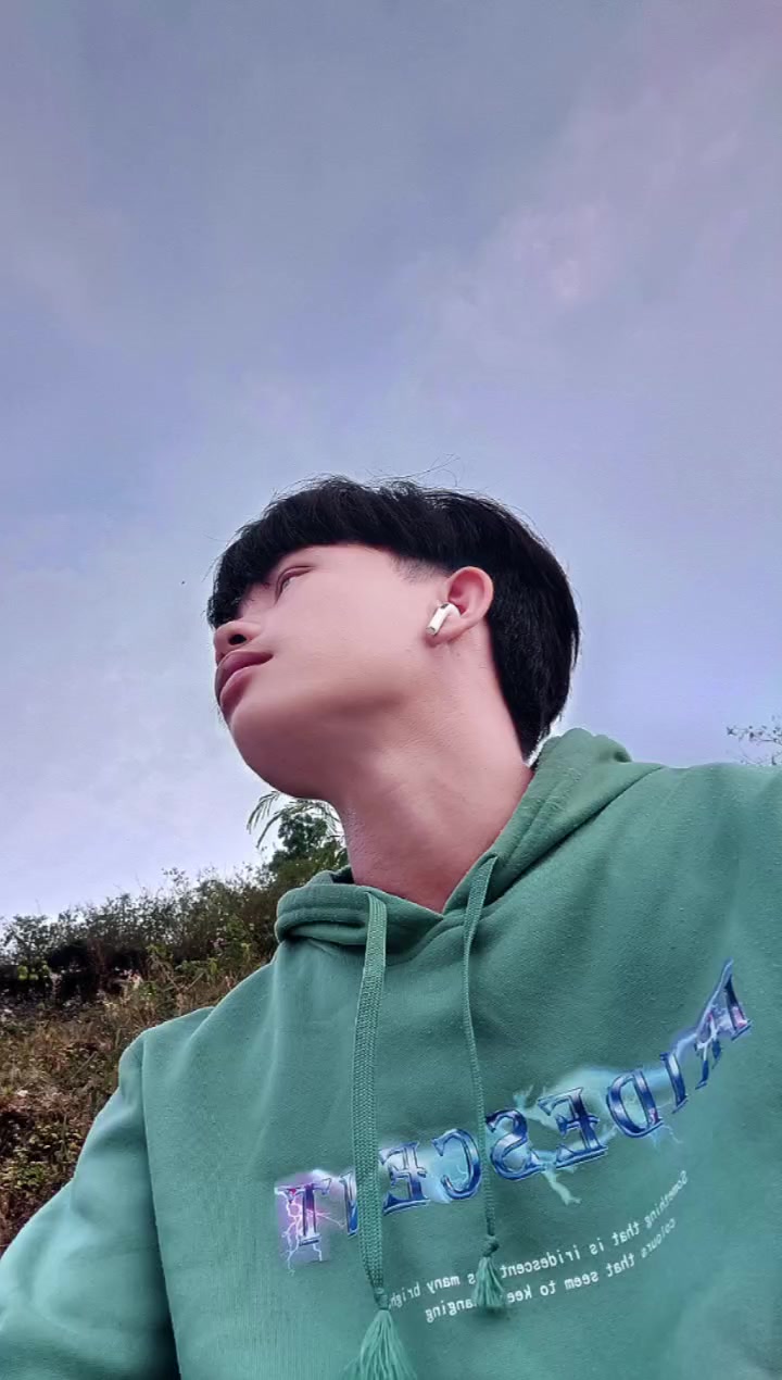 @JAMES 🥺. ?