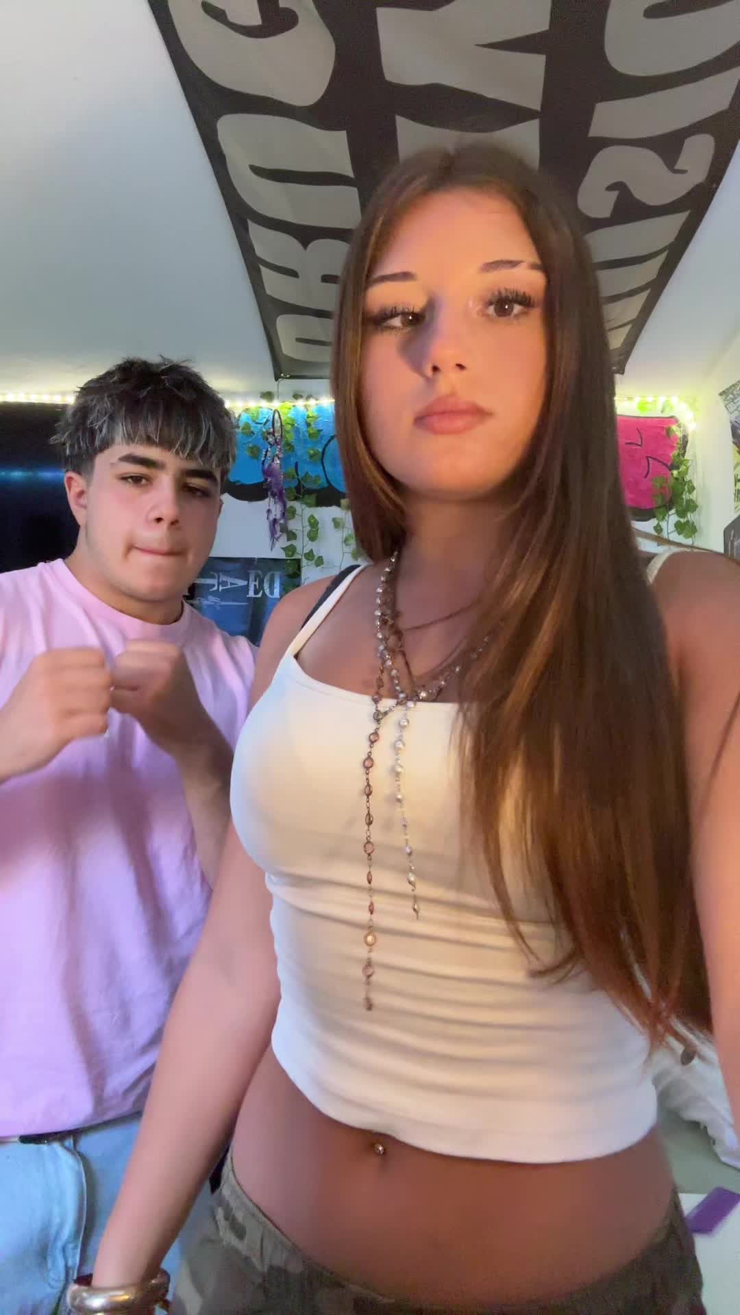 @emmis.mp4