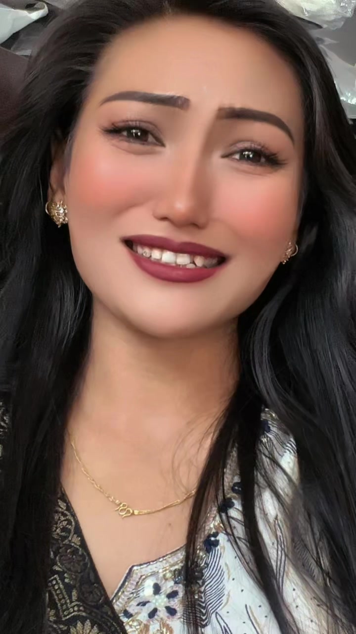 @Amrita...Shrestha...ЁЯЦд
