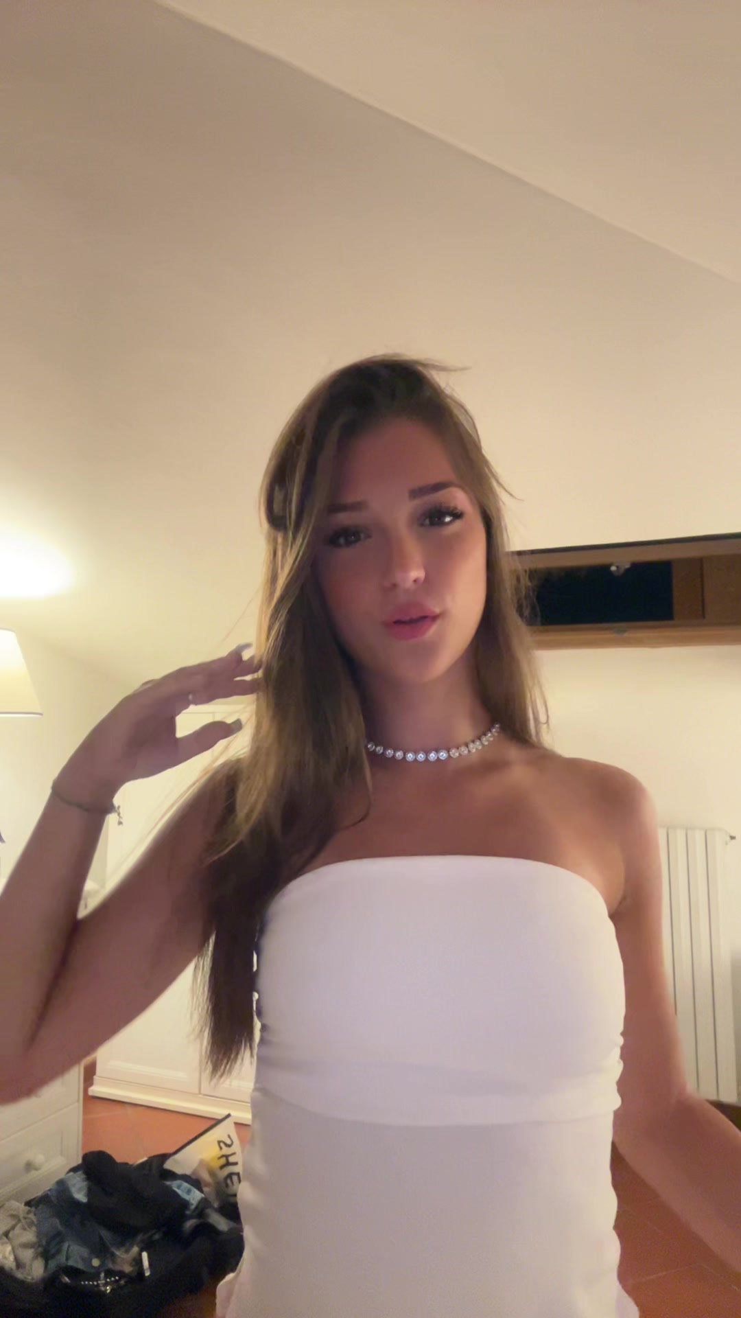 @👸🏻