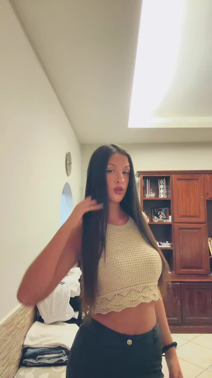@Saretta👩🏽🖤