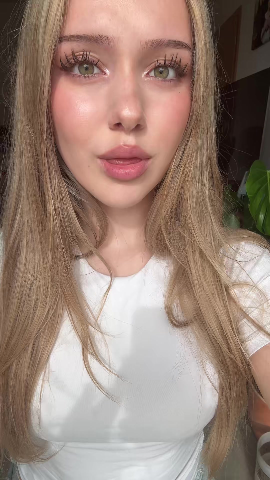 @milana