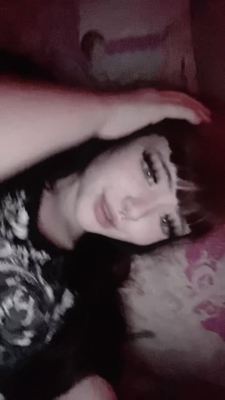 @Lillyy