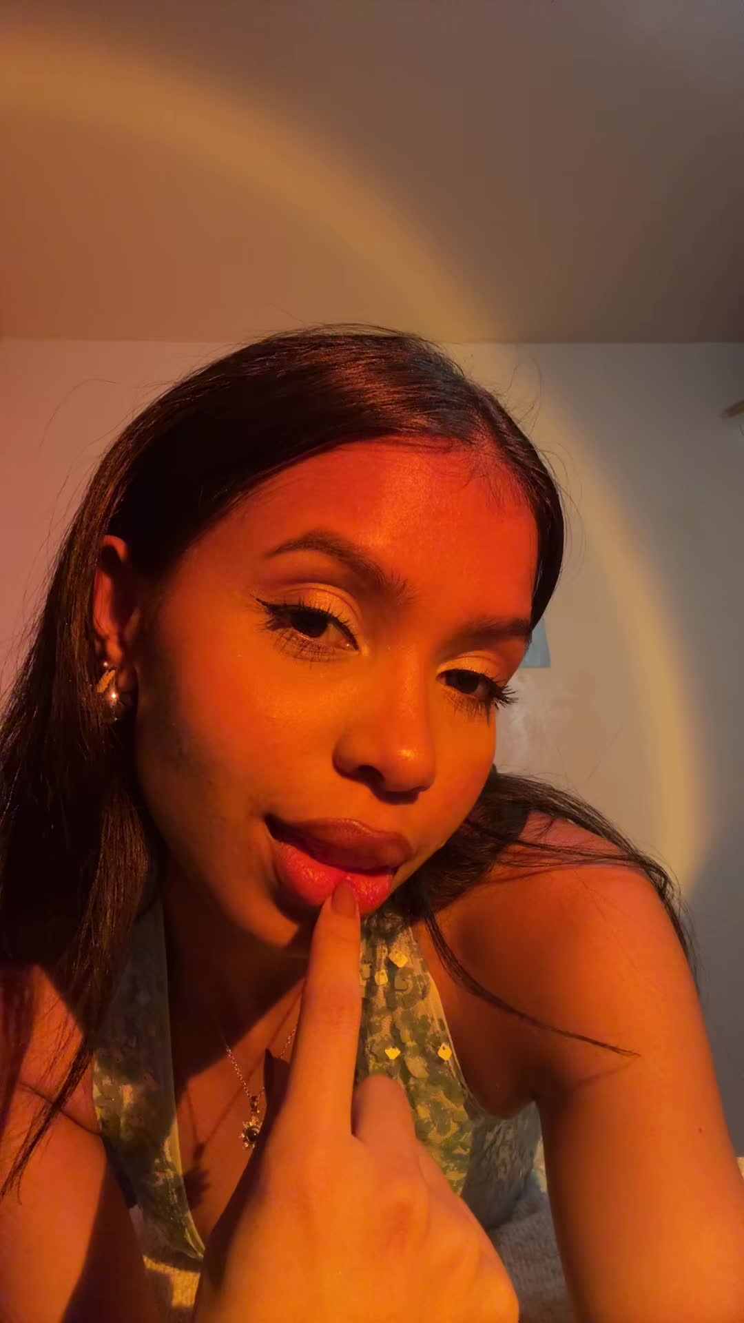 @Sa