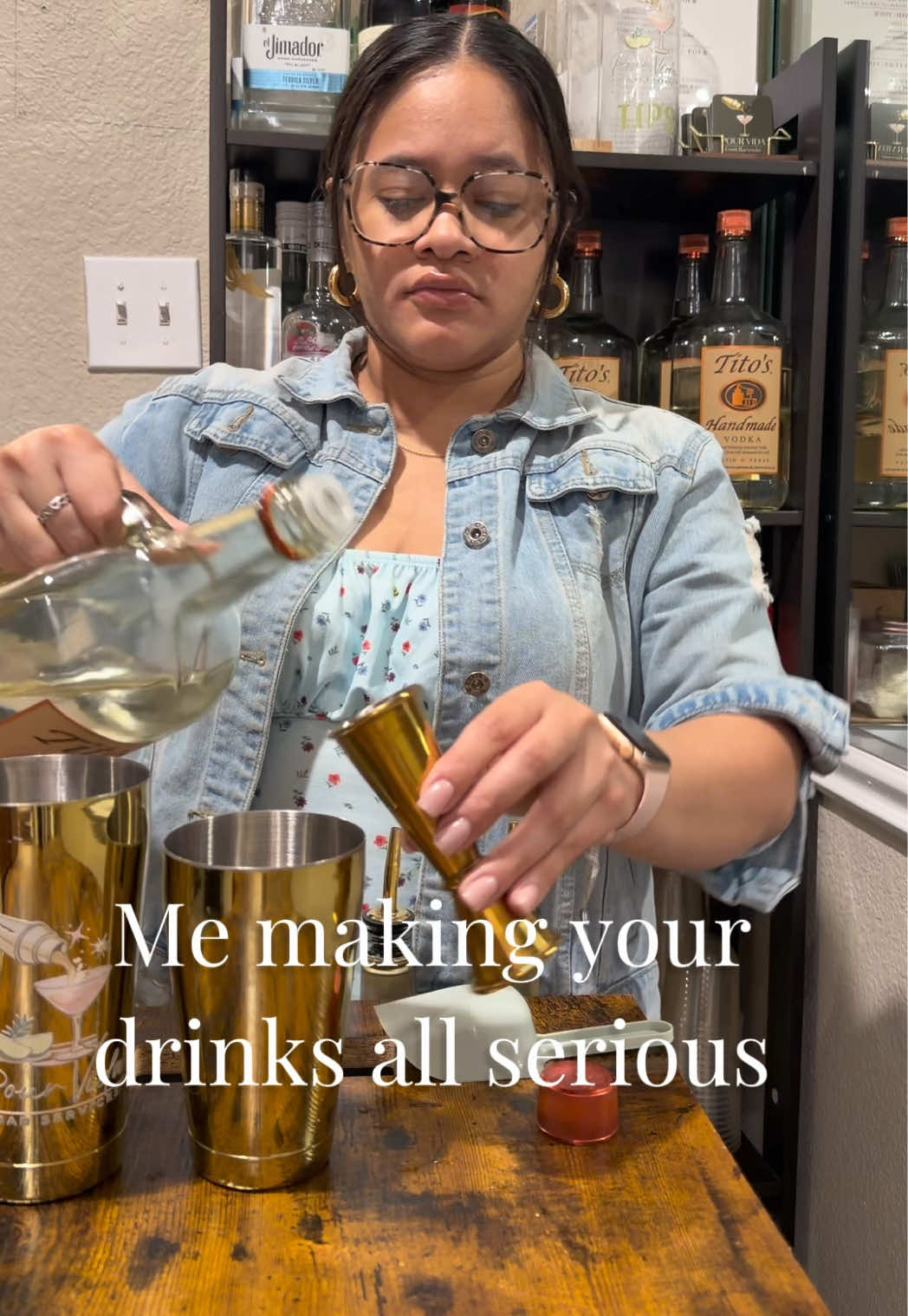 @Genn | POUR VIDA bartender