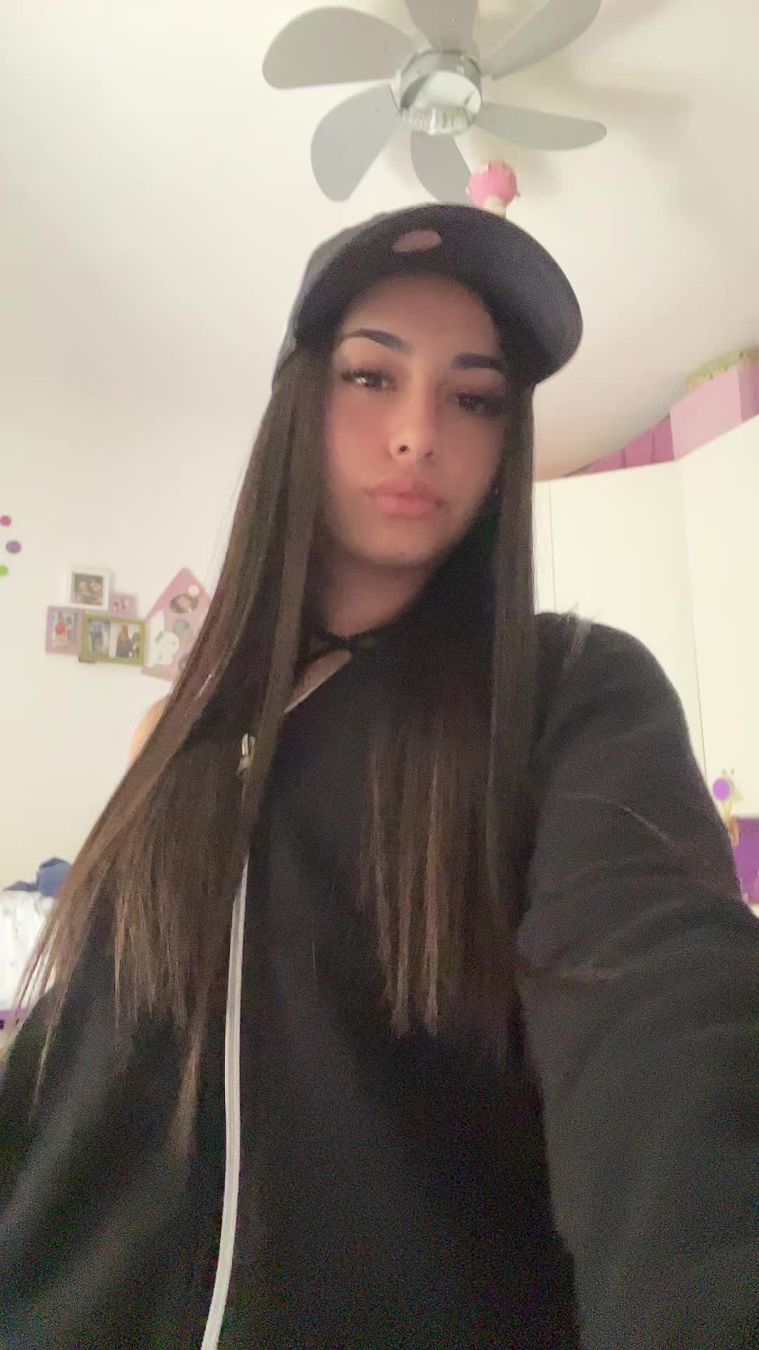 @alessandra.sir