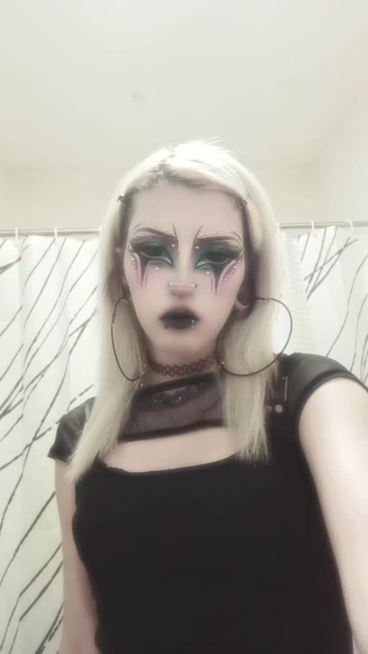 @G0DYY_ ☆