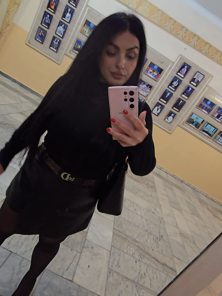 @kleopatra137