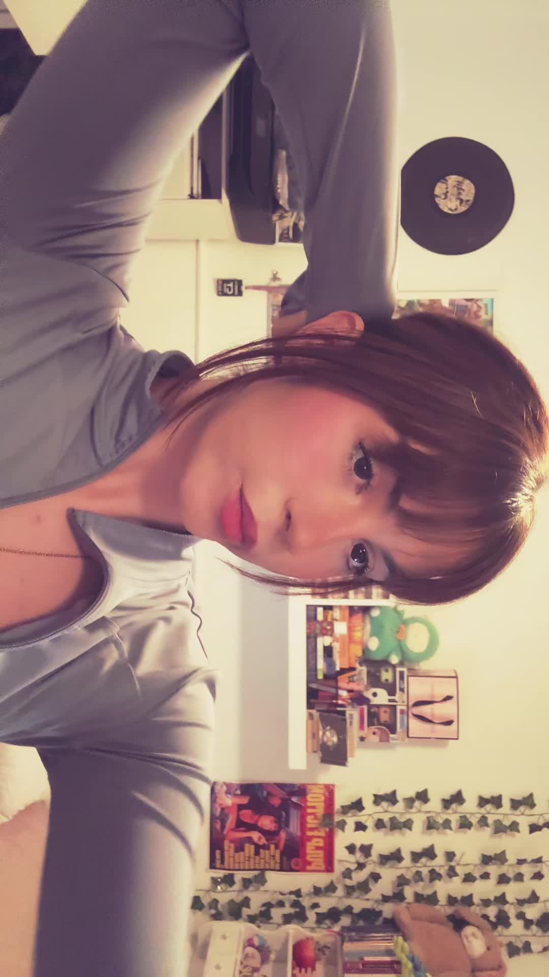 @elena
