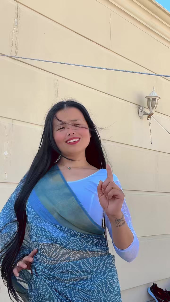 @Theemra🦋