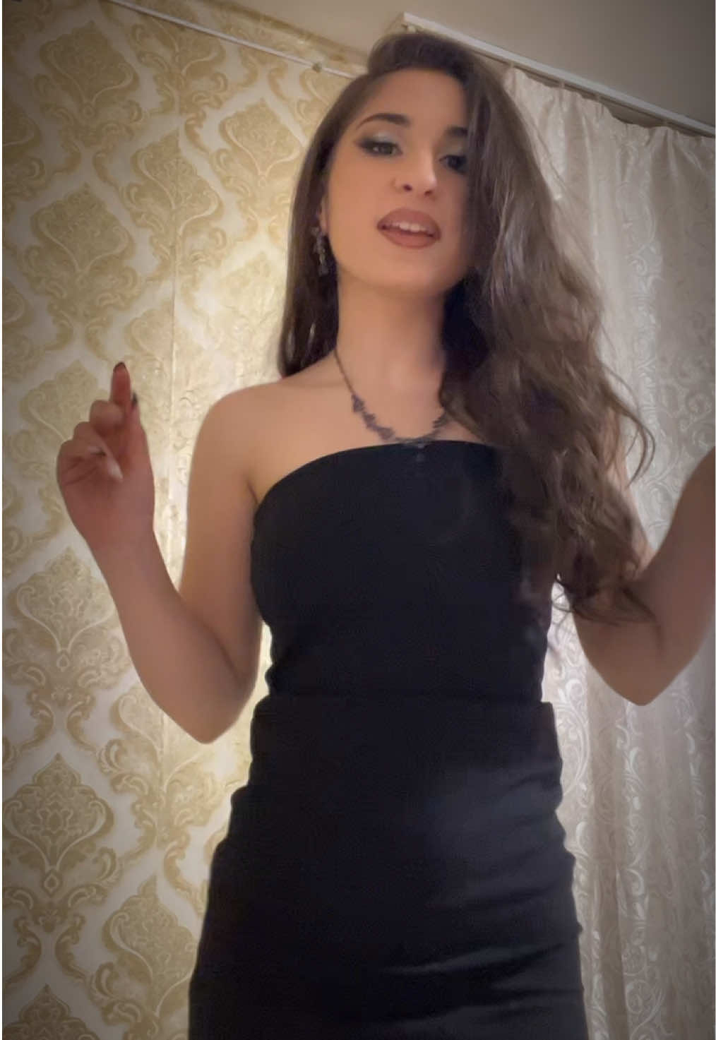 @🖤~ 𝓡𝓪𝔂𝓪 toshi🖤