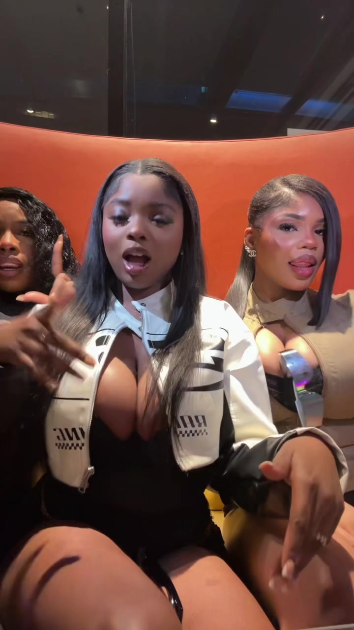 @rena