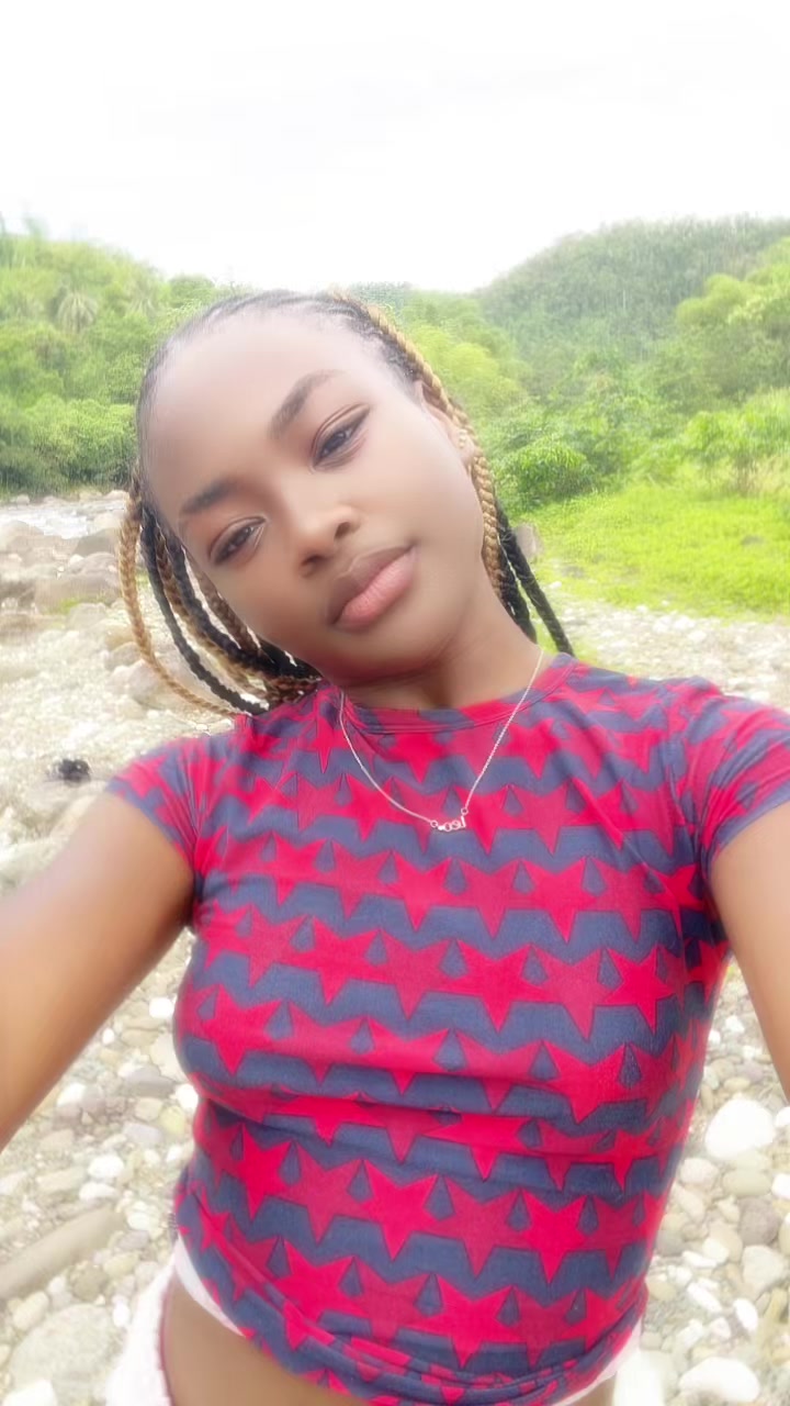 @1curvydeva🫶❤️🔥👣