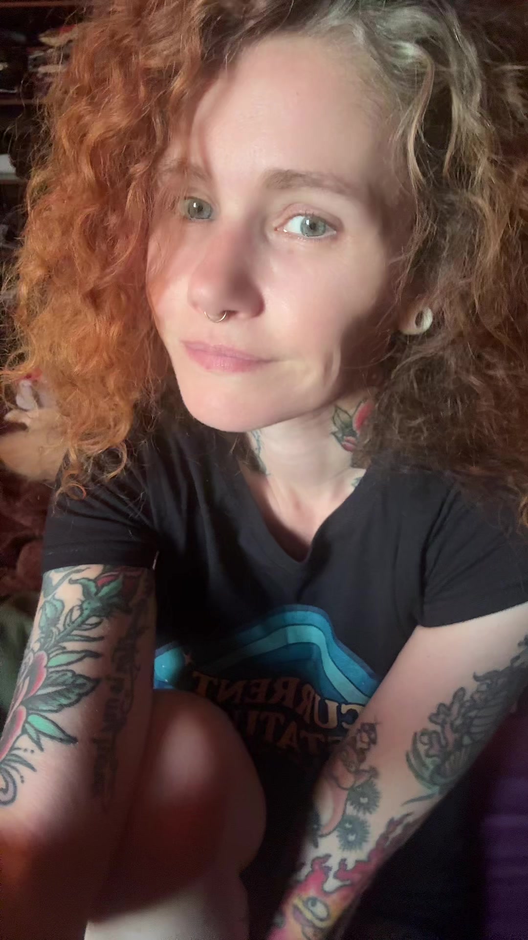@Curlyhairwithtattoos