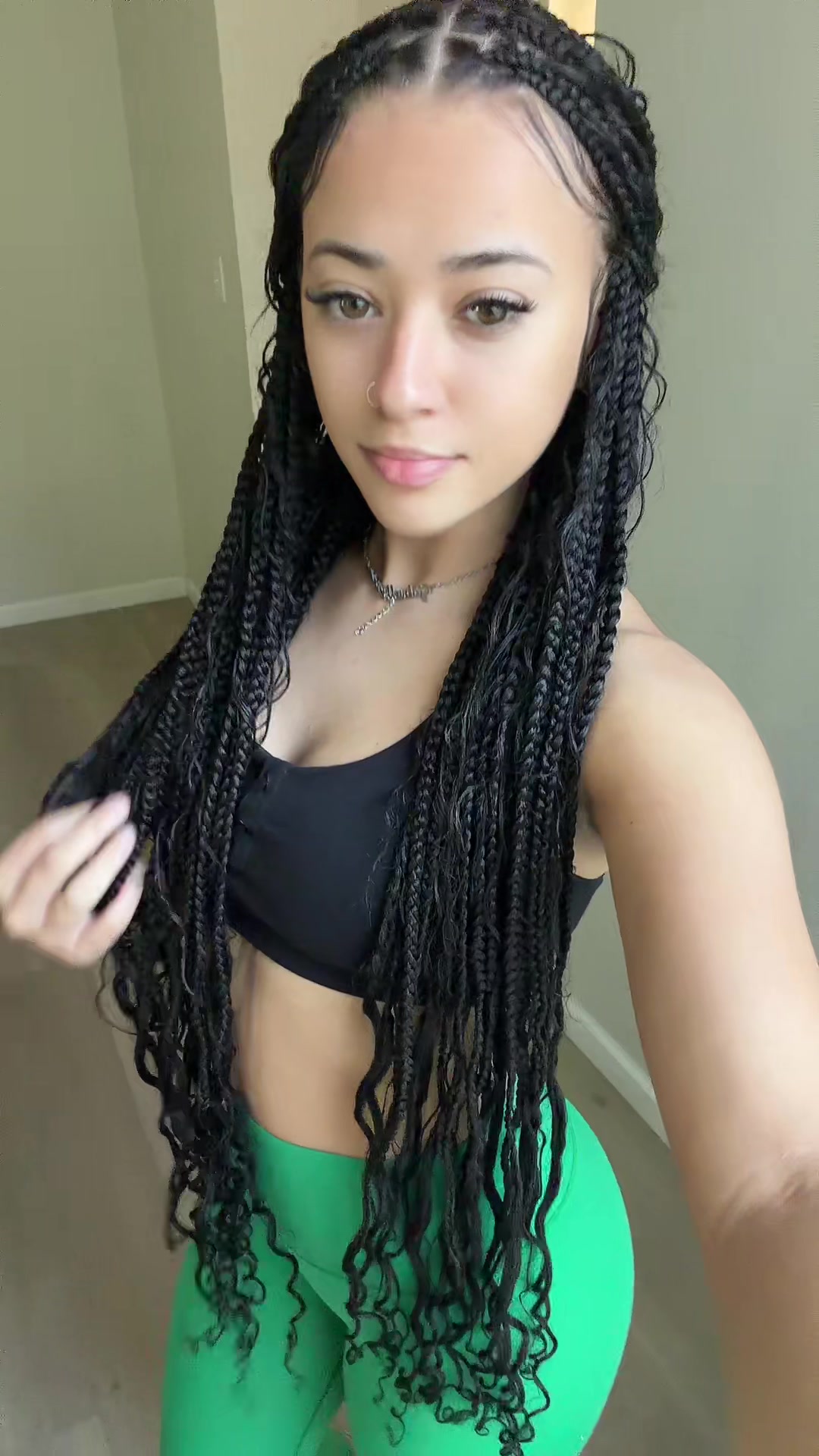 @maybegabrielle
