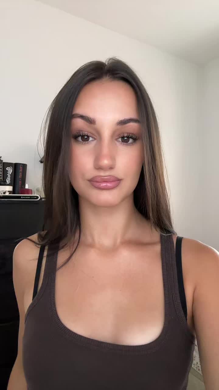 @<3