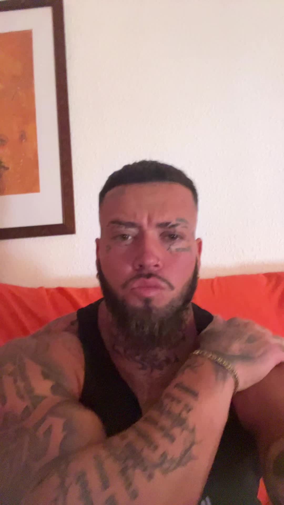 @Ñicofenoy