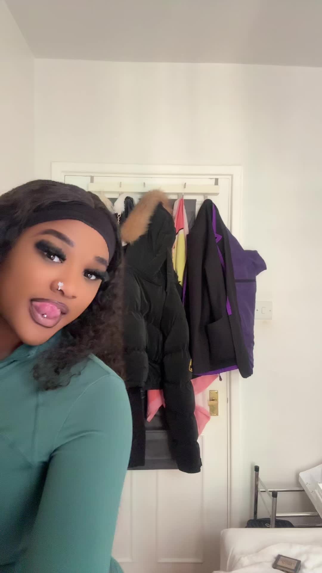 @risadollxo