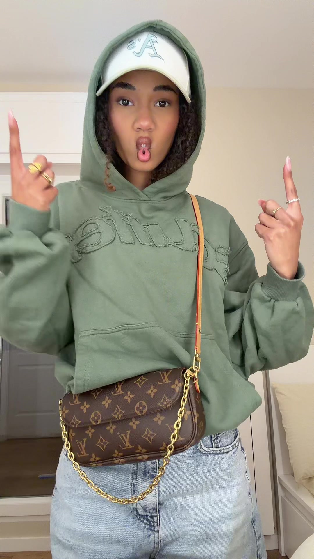 @10