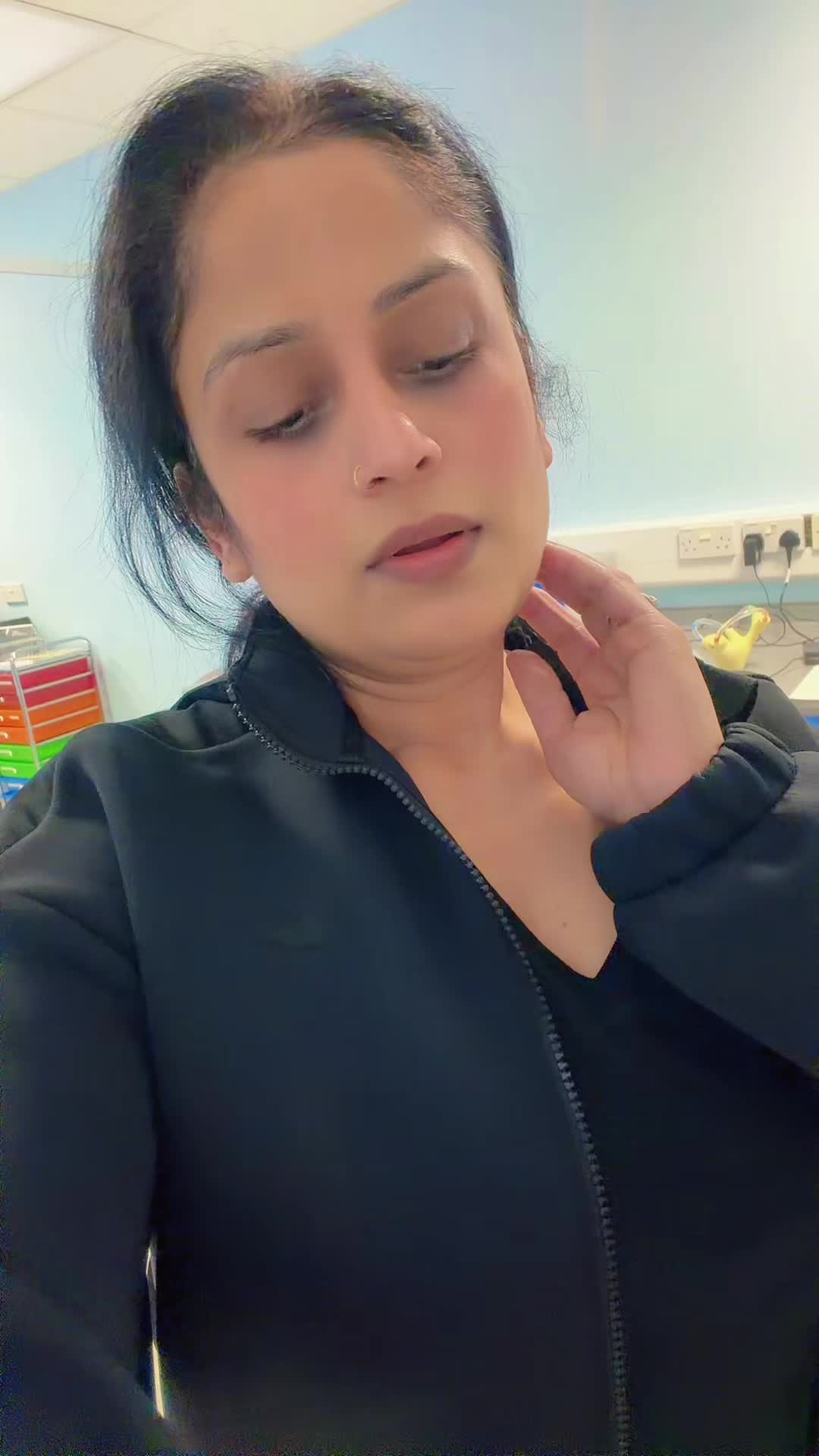 @🧿Nisha🧿