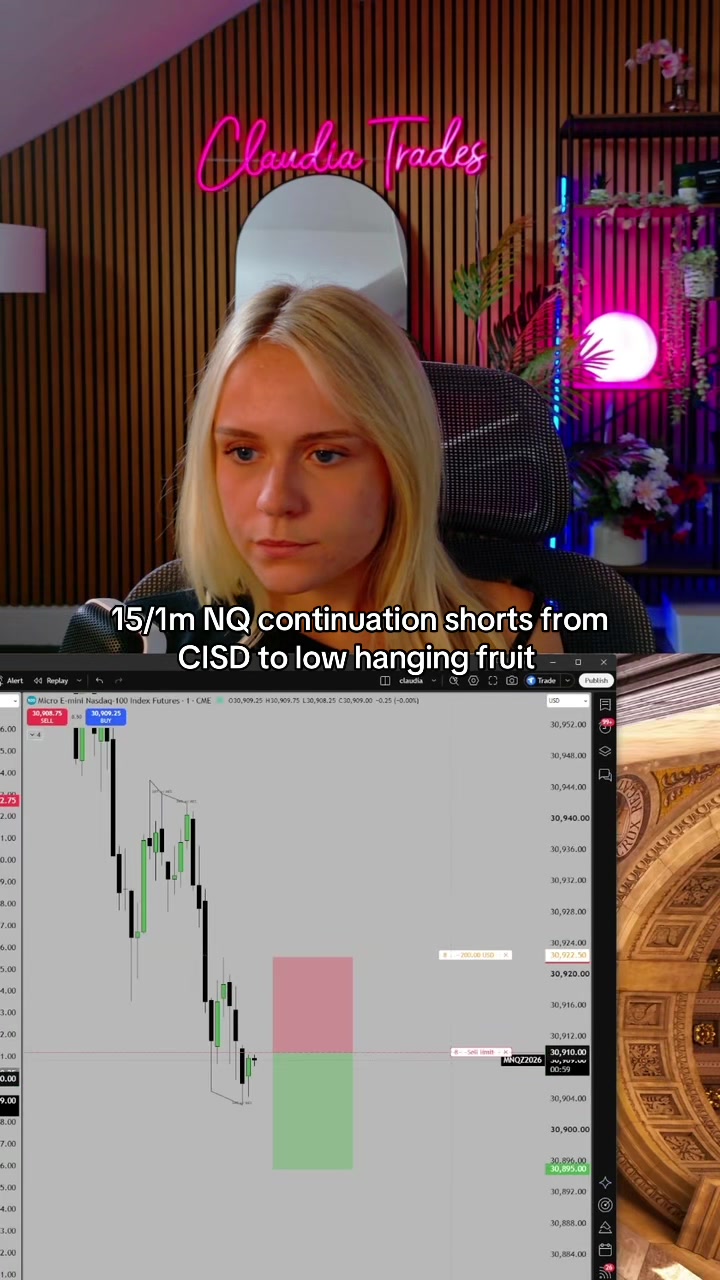 @Claudia Trades