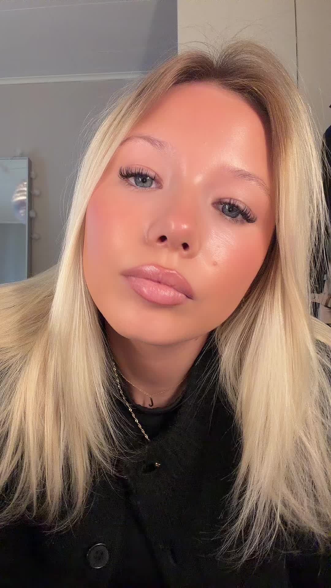 @userjulia