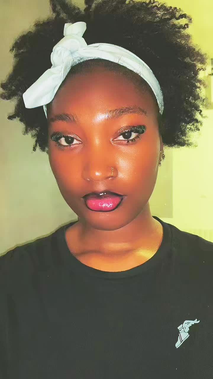 @QweenVee🎀