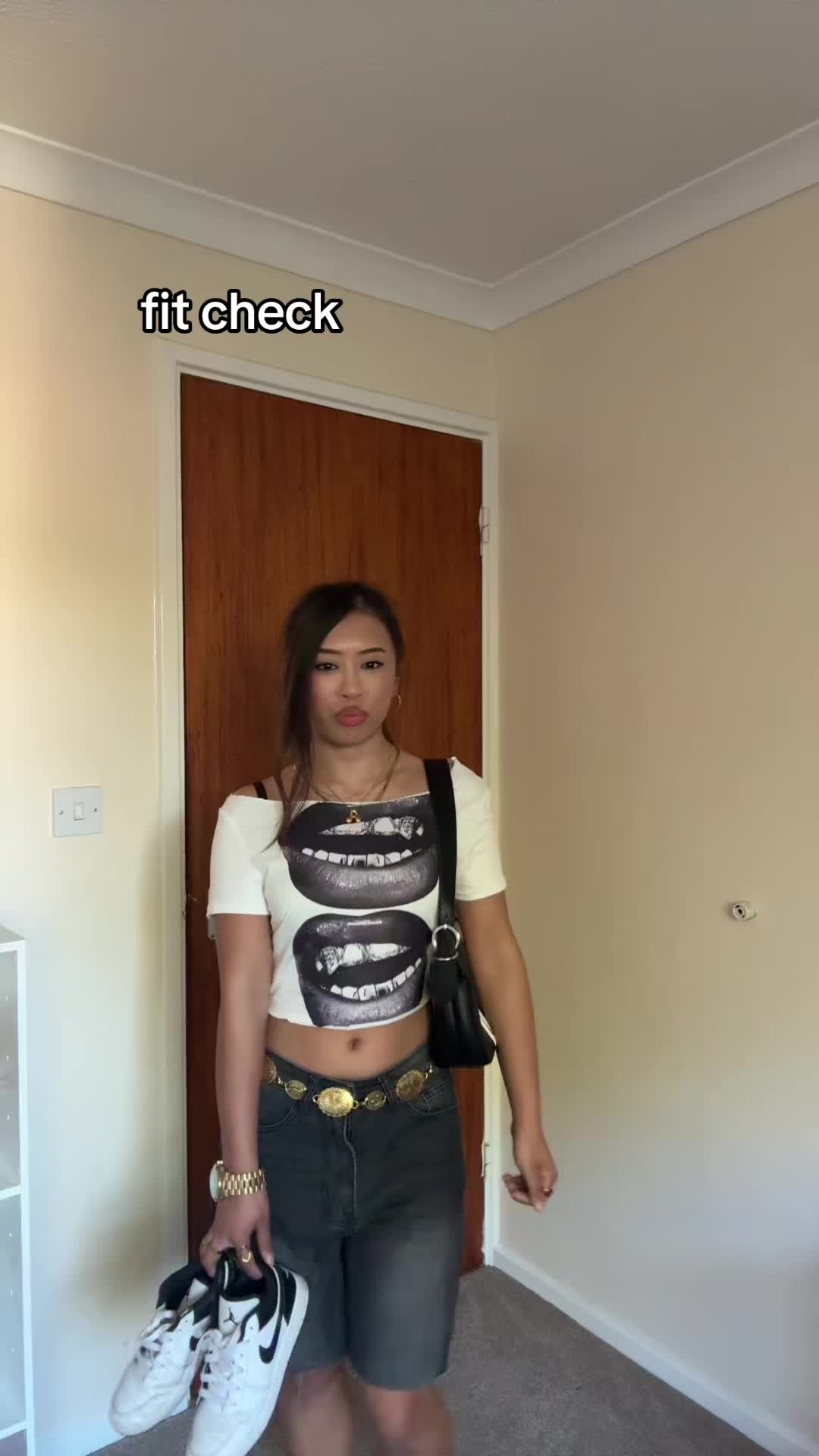 @𝓐𝓻𝓾𝓼𝓷𝓪 𝓣𝓱𝓪𝓹𝓪🇳🇵