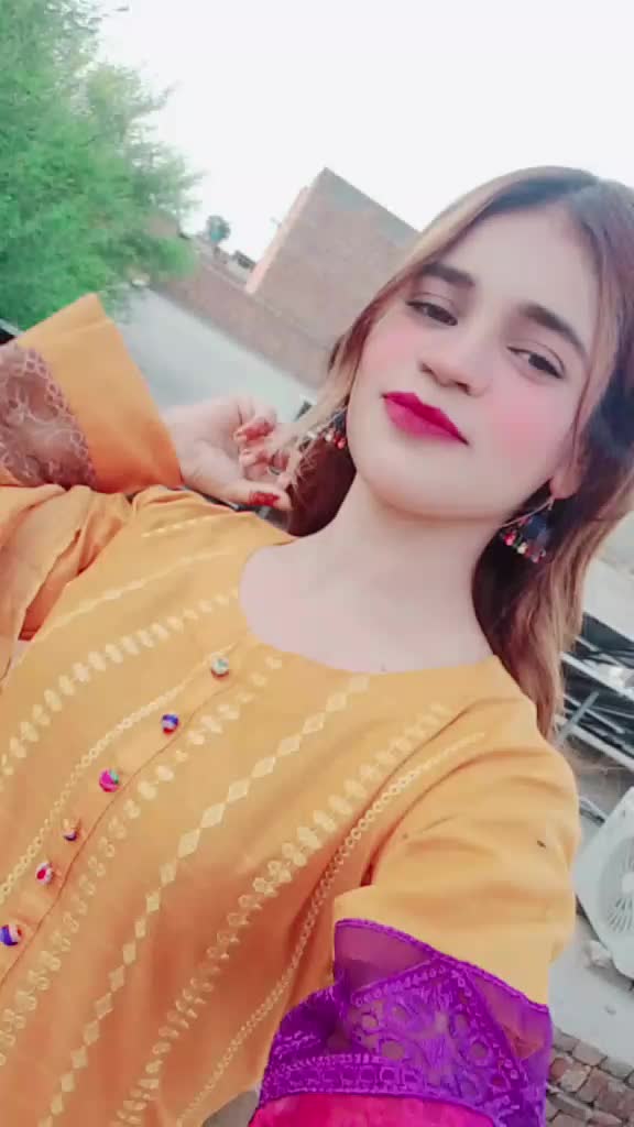 @Dimple Queen 👑