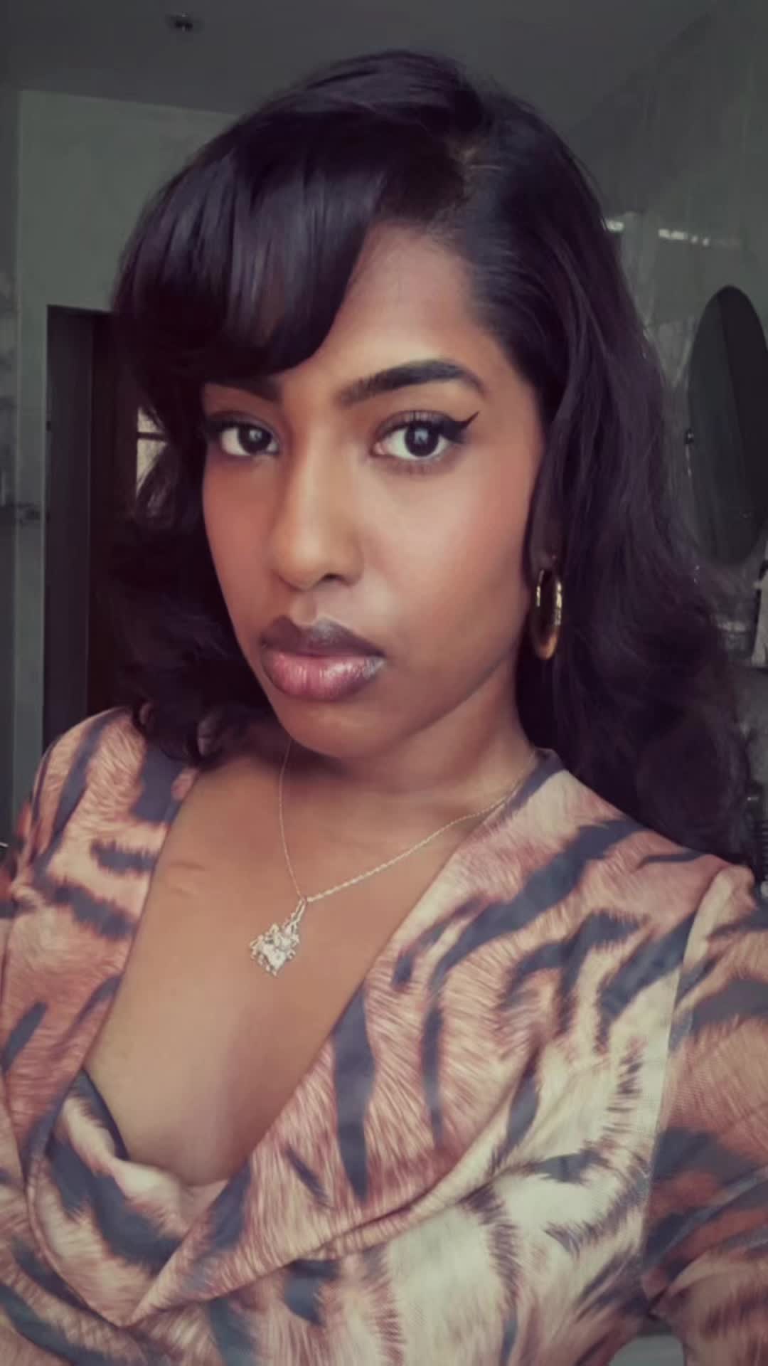 @anaiz