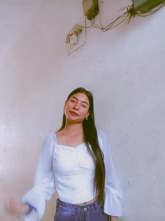 @MrS . ThaRuNi girl ๐๐ท