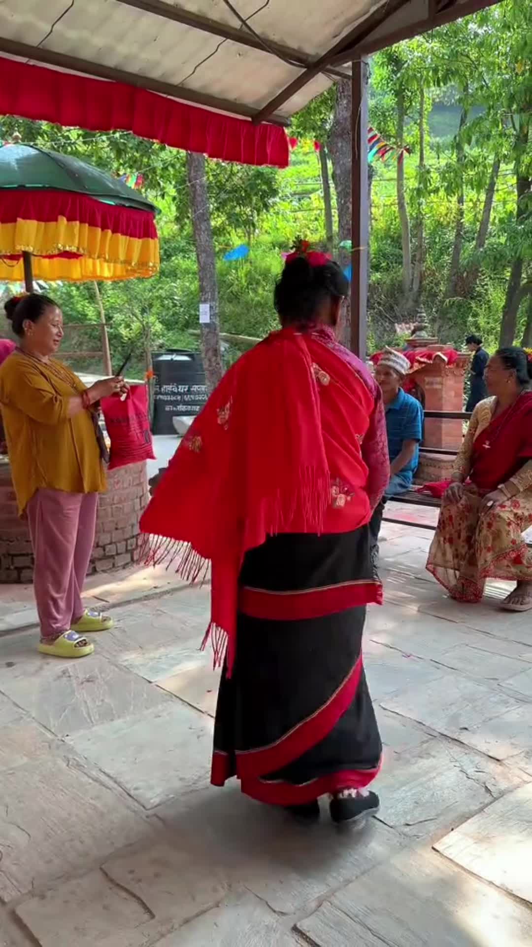 @VINAJUU