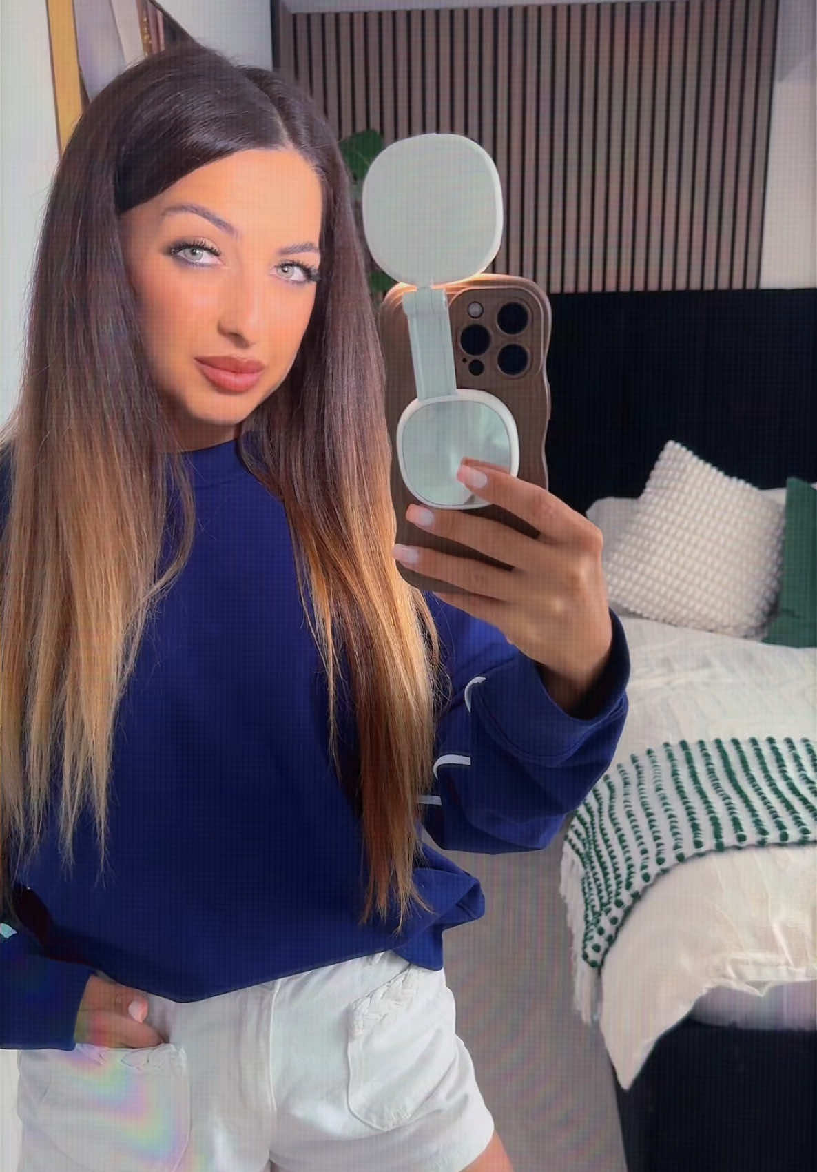 @𝐀𝐧𝐝𝐫𝐮𝐭𝐳𝐚🩷