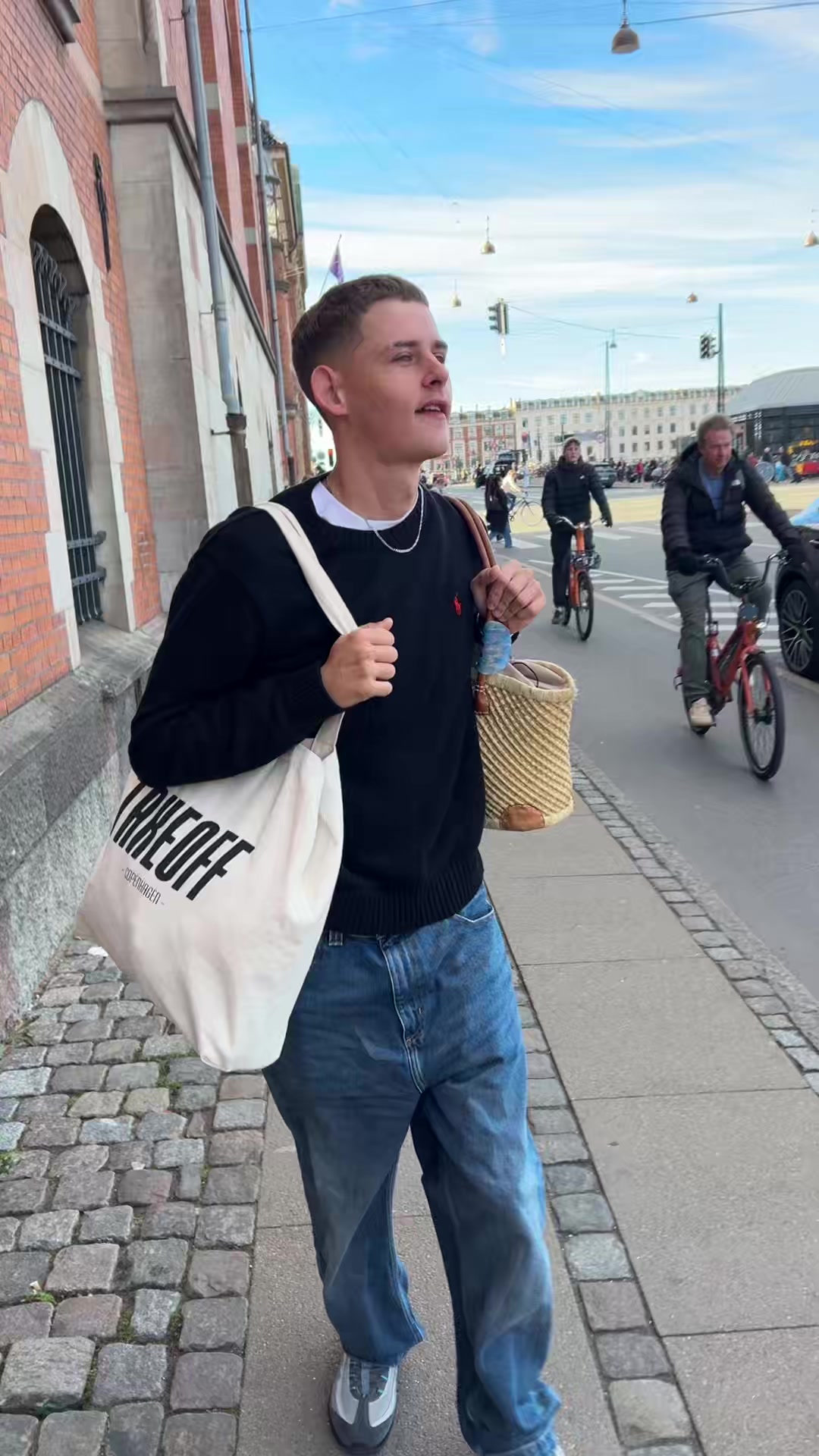 @Olivia Josefine 🪭🧡